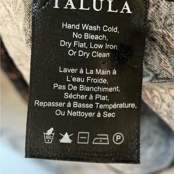 ARITZIA Talula Blouse - Picture 5 of 5